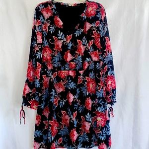 Sold ⚡️ Loft Floral Dress